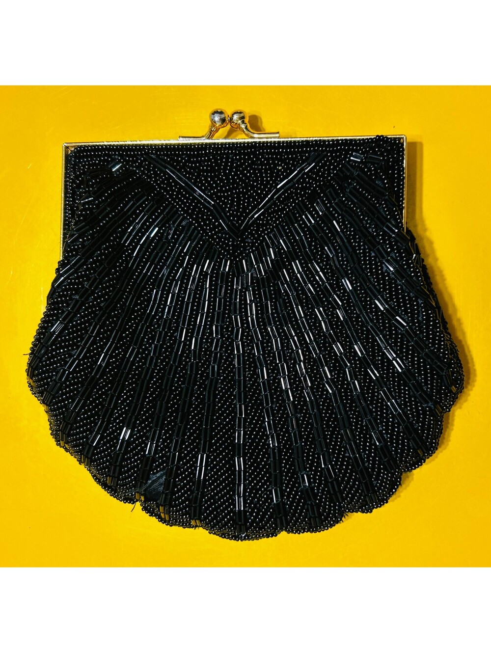 VTG Carla Marchi Beaded Clutch Bag Black Seed Bugle Clamshell Evening Purse Lock